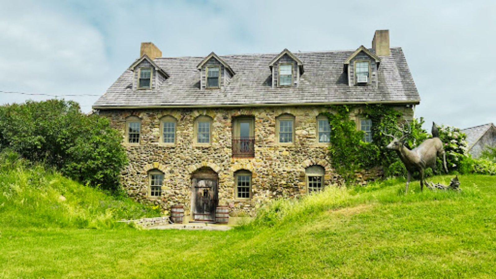 low cost stone house.